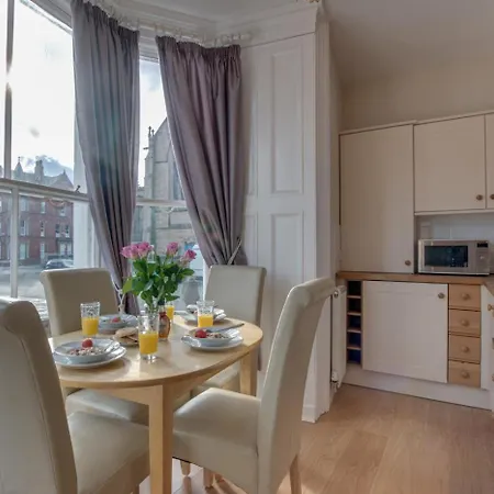 2 Bed In Oc-w945 דירה וויטבי